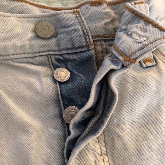 Levi’s shorts - Picture 4 of 6